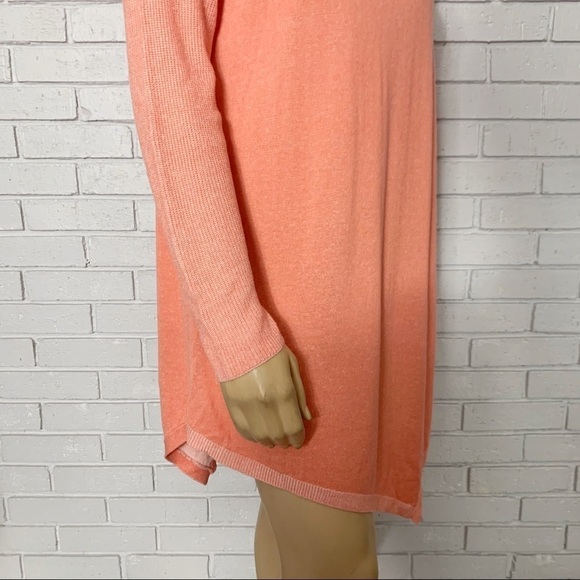 Two by Vince Camuto Women’s Peach Sweater - Picture 5 of 16